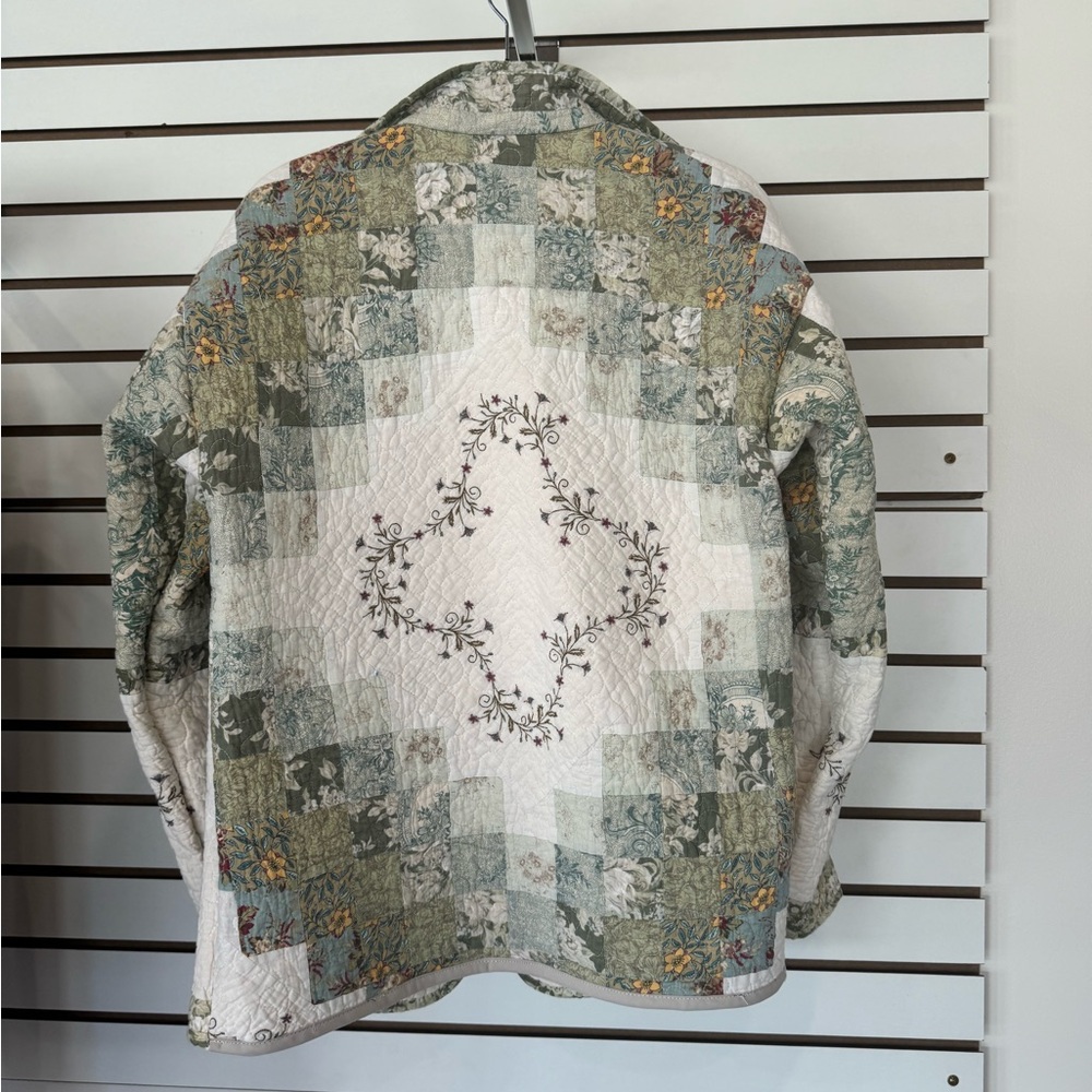 Floral Patchwork Quilted Jacket - Picture 2 of 4